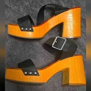 MIA Women’s Platform Sandals Size 8 US Black Faux Leather Straps Buckle